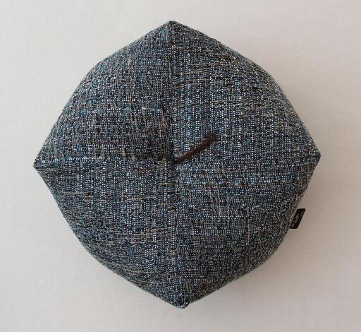 【 洛中高岡屋 】落ち着いた色目と素材感 ブレンデル おじゃみ座ぶとん（ブルー）