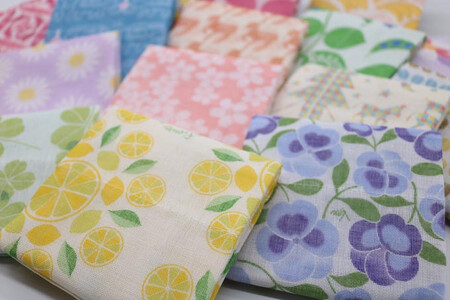 ハンカチ 白雪ふきん 友禅 はんかち 柄おまかせ５枚セット 6-047