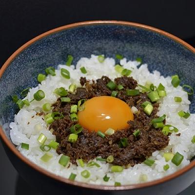 ふるさと納税 白糠町 エゾ鹿肉しぐれ煮【生姜味・ピリ辛味 各220g×1箱】 |  | 03