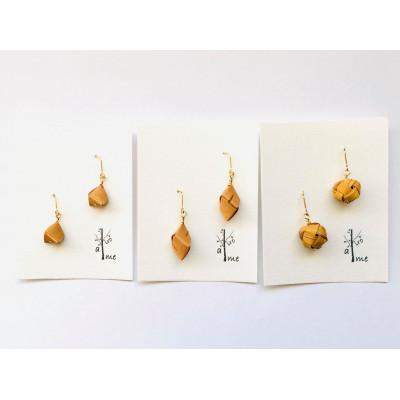 ふるさと納税 帯広市 白樺細工 ピアスセット(3組1セット) |  | 01