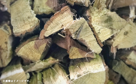 【 数量限定 】 ストーブ 薪 ミックス 1年乾燥 主にカシの木 約20kg ヒノキの焚き付け薪入り 樫の木 カシの木 カシ 樫 広葉樹 たき火 焚き火 焚火 BBQ キャンプ 高知 四万十市 四万十