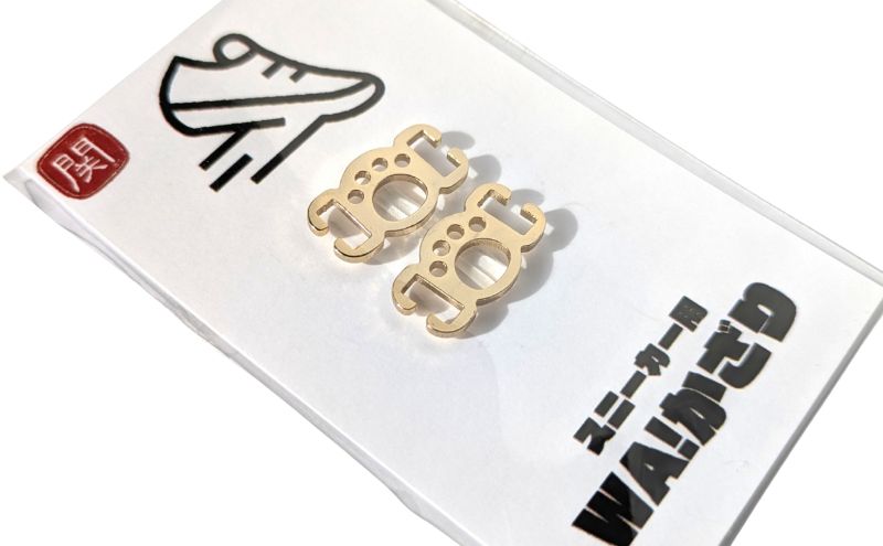 【4004】スニーカーWA! かざり 肉球 ゴールド