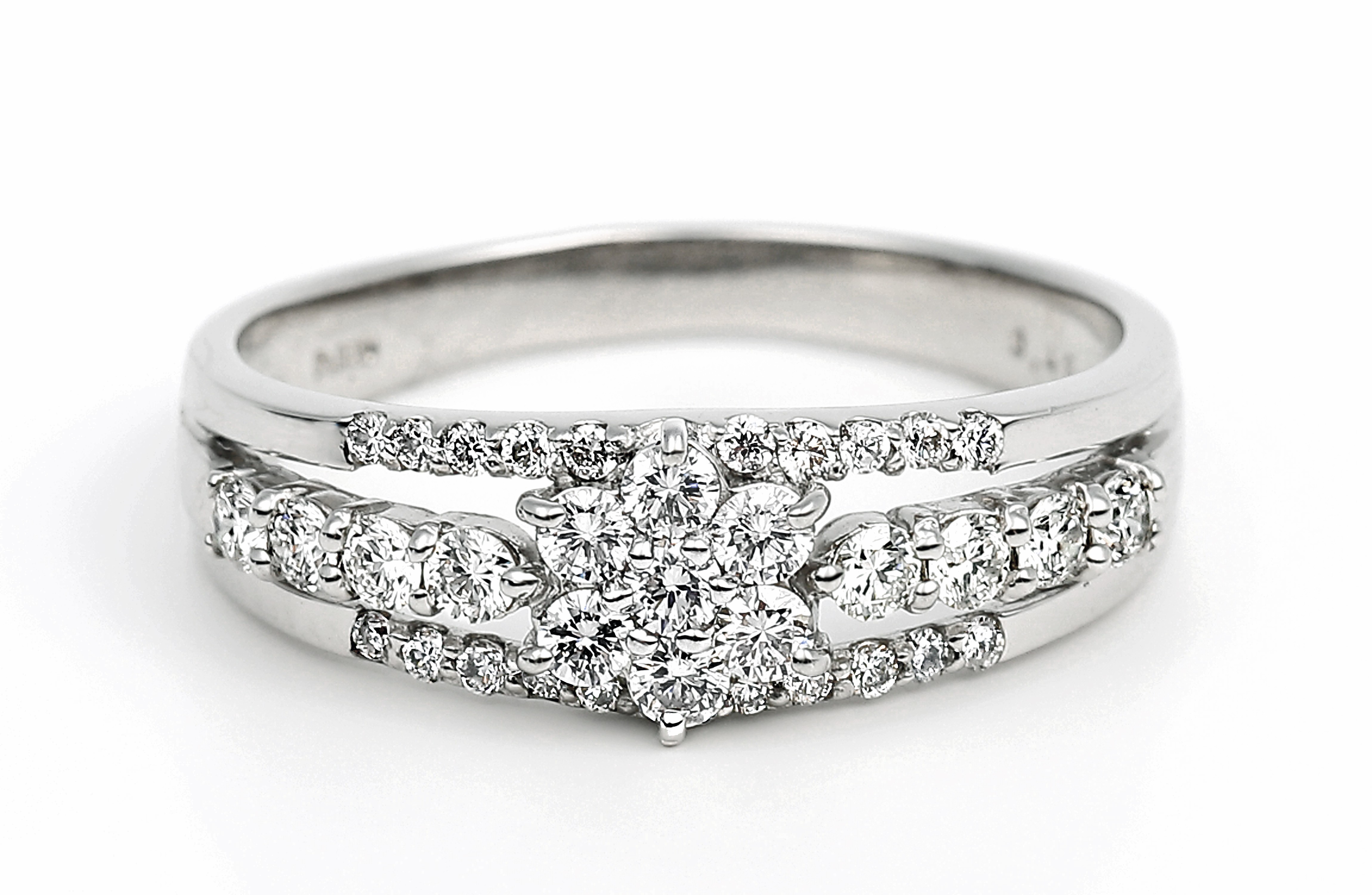 
            プラチナ ダイヤ リング 0.45CT R3363DI-P NSAN008
          
