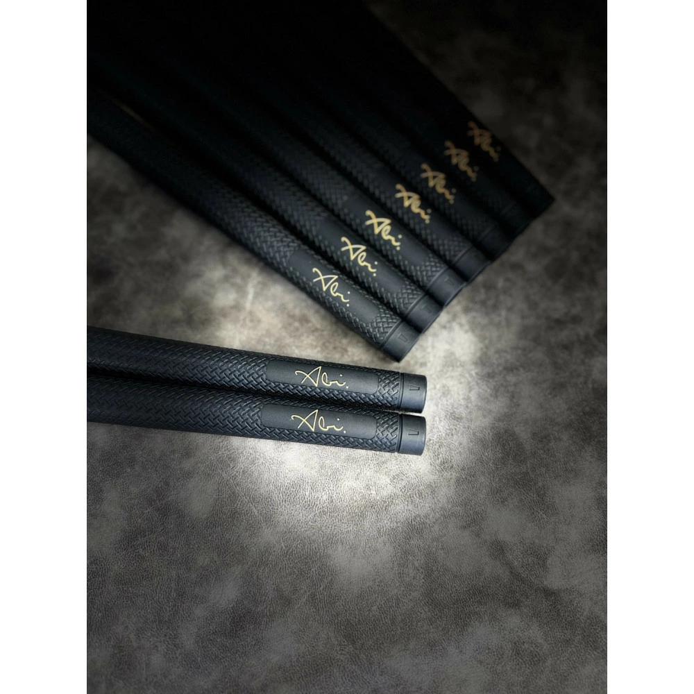 【福岡市】Abi Wedge 銅燻し52°　フジクラTRAVIL（105S）女性クラフトマンの阿比留俊子　設計・デザイン