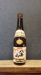 越後の名酒「八海山」 特別本醸造【四合瓶720ml】