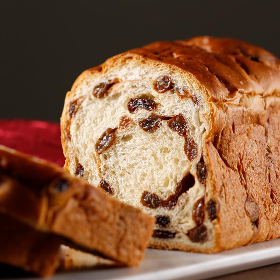 ＜京王プラザホテル＞プレミアムこだわりのぶどうパン2斤セット