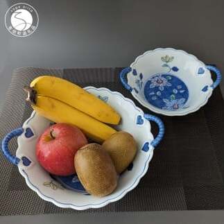 有田焼 華山窯 鉄仙花バスケット（大・小）2個 セット【東洋セラミックス】食器 器 うつわ 鉢 ボウル 手描き 果物入れ バスケット インテリア 2個 セット35000円 A35-355