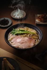 豊中高級　らーめん　8食セット（鶏中華そば・鰹中華そば・豚骨醤油・辛麻麺）各2食