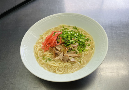 元祖長浜屋協力 豚骨ラーメン 15食セット(5食×3袋) 吉富町/株式会社マル五[BGAC039]