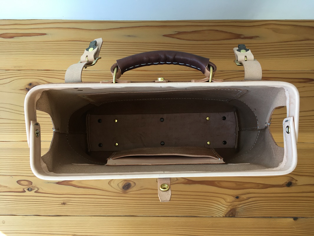 【紺】 本革 レザー ドクターバッグ