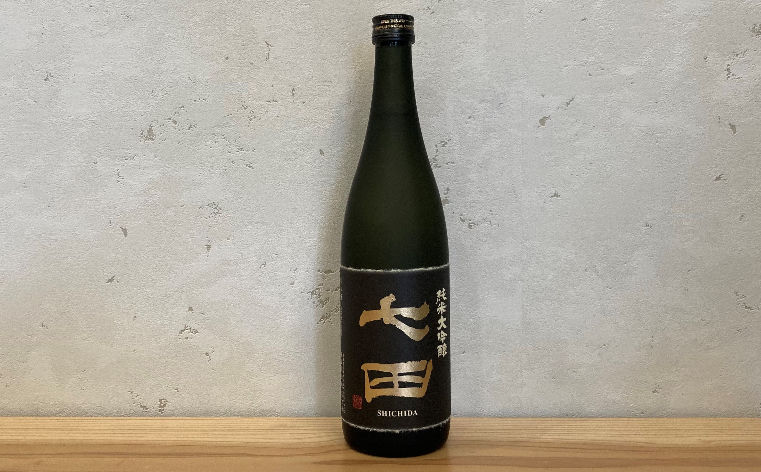 2020年にはANA国際線ビジネスクラス機内酒に採用され、国内外で高い評価を受ける品。
