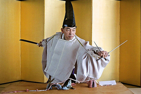 【ミシュラン二つ星 ／ 創業300年】有職料理 萬亀楼 ディナーコース ／ 有職料理 3名様（3年間有効） お店でふるなび美食体験 FN-Gourmet279885