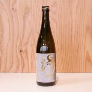 未来酒～大潟村のお米を使った日本酒～4合瓶(720ml)×2本【配送不可地域：離島・沖縄県】【1668251】