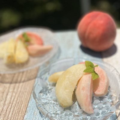 三十屋こだわり桃【3個入 1kg以上】【配送不可地域：離島・沖縄県】