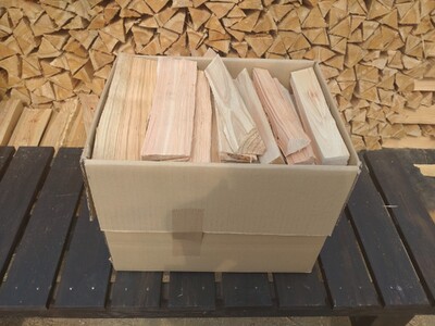 薪 針葉樹 約9kg 30cm 乾燥薪 