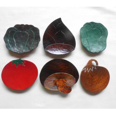 ふるさと納税 伊達市 【漆器】葉の柄の豆皿 6枚と野菜の柄の豆皿 6枚　計12枚セット(各直径 約8〜11cm) |  | 02