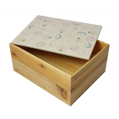 ふるさと納税 海南市 Njeco汎和菓子蒔絵二段重箱　白 |  | 01