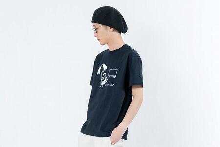 《0》【KEYMEMORY鎌倉】GrenouilleイラストTシャツ NAVY