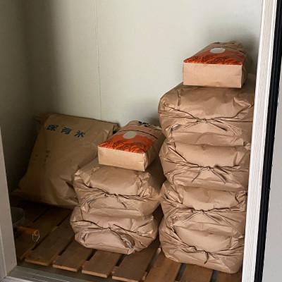 ふるさと納税 津和野町 山間の清流を引き込んだ田んぼで作った「きぬむすめ玄米」5kg(令和6年) |  | 03