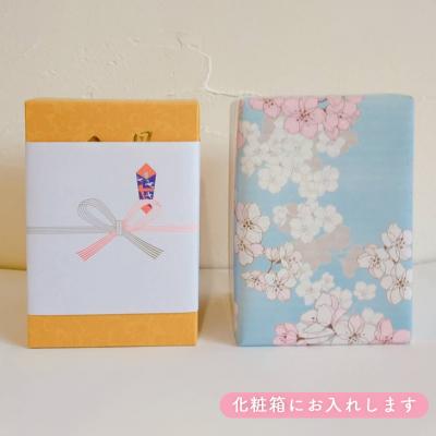 ふるさと納税 小郡市 はちみつ 化粧箱入り れんげ 1kg ギフト[No5354-0331] |  | 01