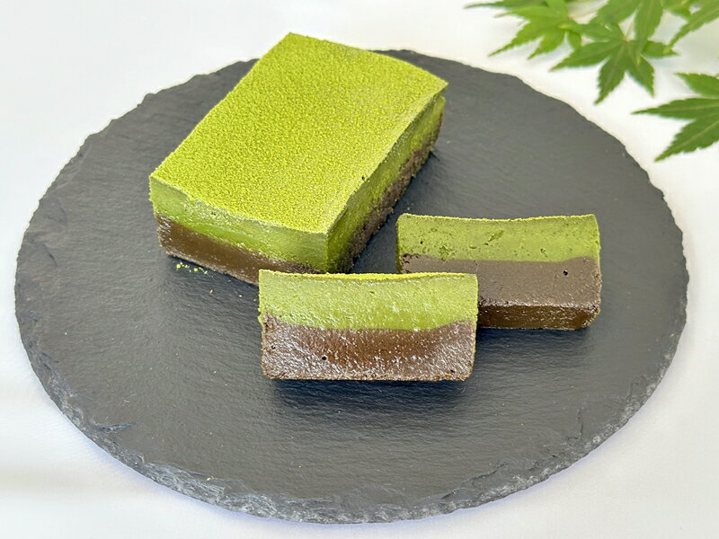 【ふるさと納税】 抹茶のガトーショコラ スイーツ お菓子 デザート 宇治抹茶 ビターチョコレート チョコレート バター 抹茶をたっぷり使った ちょっと大人な味わい ALBEDO アルベド 静岡県 三島市