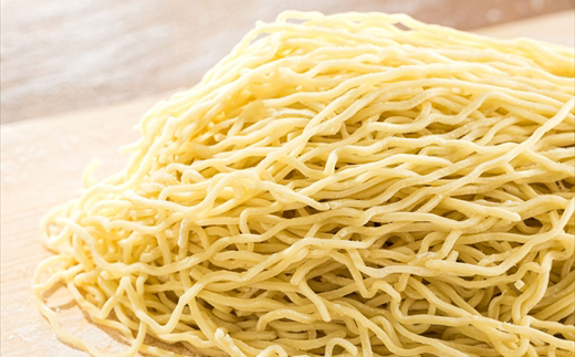 釧路町発 〆まで美味しい細ちぢれ麺（細ちぢれラーメン 220g）×1袋（2食分） | 北海道で人気 釧路ラーメン 細麺 鍋の締め ラーメン 生麺 おすすめ 鍋のシメ 鍋の〆に 食べるラーメン 冷蔵 森