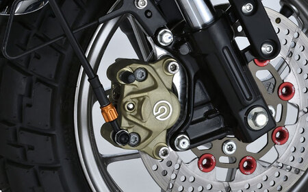 モンキー125（JB02/JB03/JB05）、GROM（JC92）、DAX125（JB04/JB06） フロントキャリパーサポート　カニブレンボ用 / カスタム バイクカスタム カスタムパーツ キャ