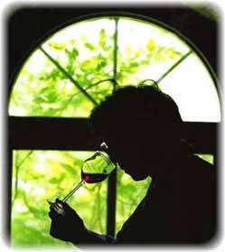 食の都庄内　月山ワイン「豊穣神話」赤・甲州セット