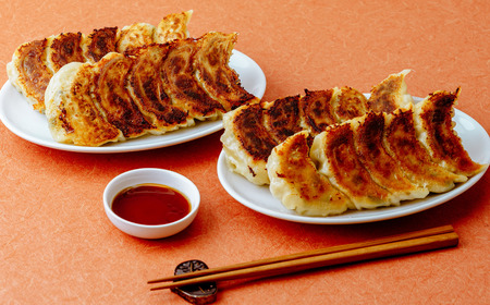 花栗 甚太鼓　冷凍餃子20個