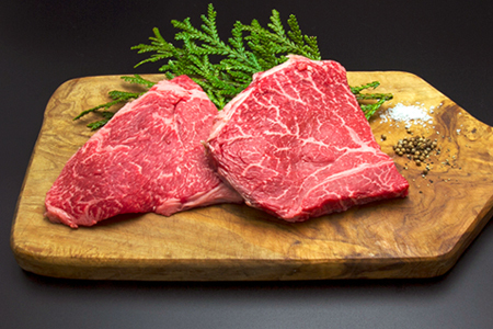【定期便3ヶ月】合計約1.2kg！肉匠の「厳選A5ランク」米沢牛ステーキが3ヶ月連続で届く定期便（リブロース、もも、サーロイン）_B127