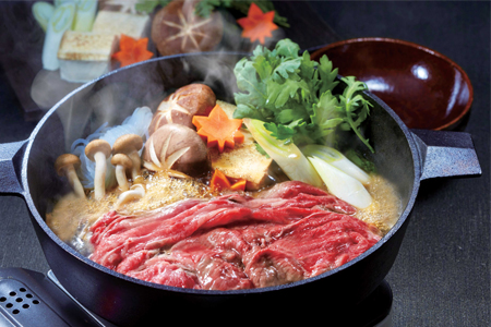 A4等級以上保証！！近江牛モモ・バラ すき焼 500g [0176]