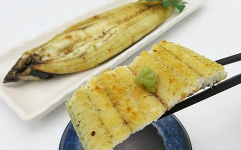 ｏ－００４　うなぎの特選白焼き【４尾】