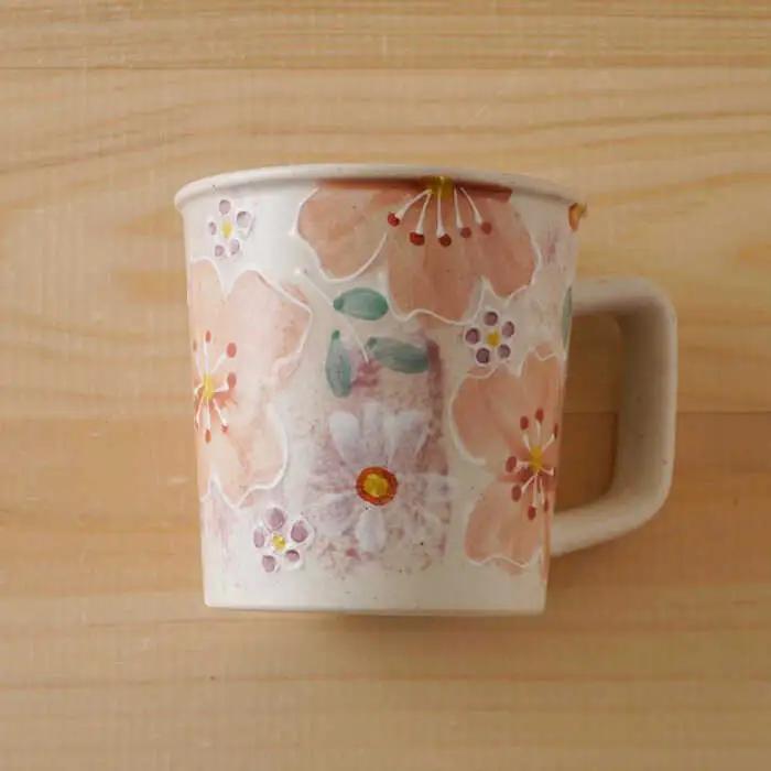 【波佐見焼】花やか マグカップ（緑・赤）ペアセット 食器【陶もと】[PE39] 波佐見焼