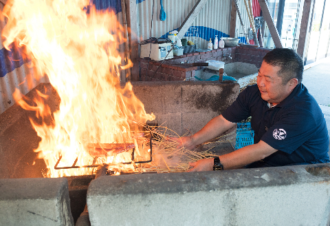 【ふるさと納税】【12回定期便】【コロナ緊急支援品】厳選かつおの完全わら焼きたたき 1回あたり2節 室戸海洋深層水の塩付き 毎月お届け かつおのたたき カツオのたたき 鰹 カツオ たたき 海鮮 冷凍 