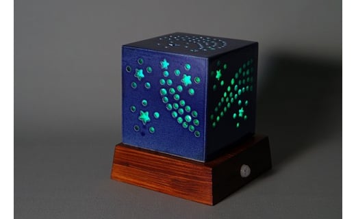 陶器 LEDランプ「キュウブ」 / インテリア 照明 手作り 綾部市 / ともしび工房［BSBF003］