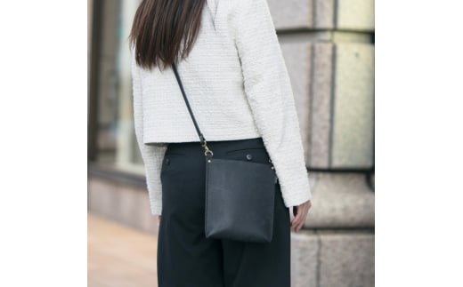 豊岡鞄 haaki Leather SDバッグ HLB101 ネロ / KOMOREBI 木和田正昭商店 牛皮革 革 ショルダーバッグ レディース 高級 おしゃれ バッグ かばん カバン 鞄 シンプル デザイン ハンドメイド ブラック 黒色