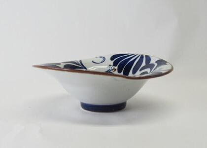 【AB382】【波佐見焼】１８×１７.５cm中鉢３個組 karakusa　【西海陶器】 ３ 14503