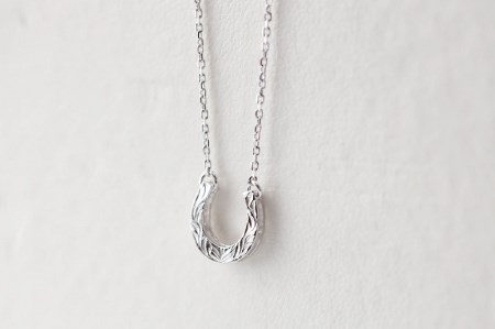 【プラチナ】リバーシブル馬蹄ネックレス/ PT(LP0003)