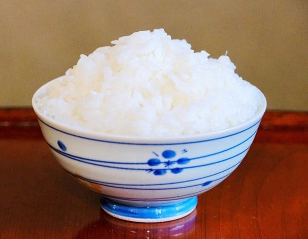 【令和7年産】【新米】「神農家」が作った特別栽培米 つや姫 無洗米 2kg 　[K-722]