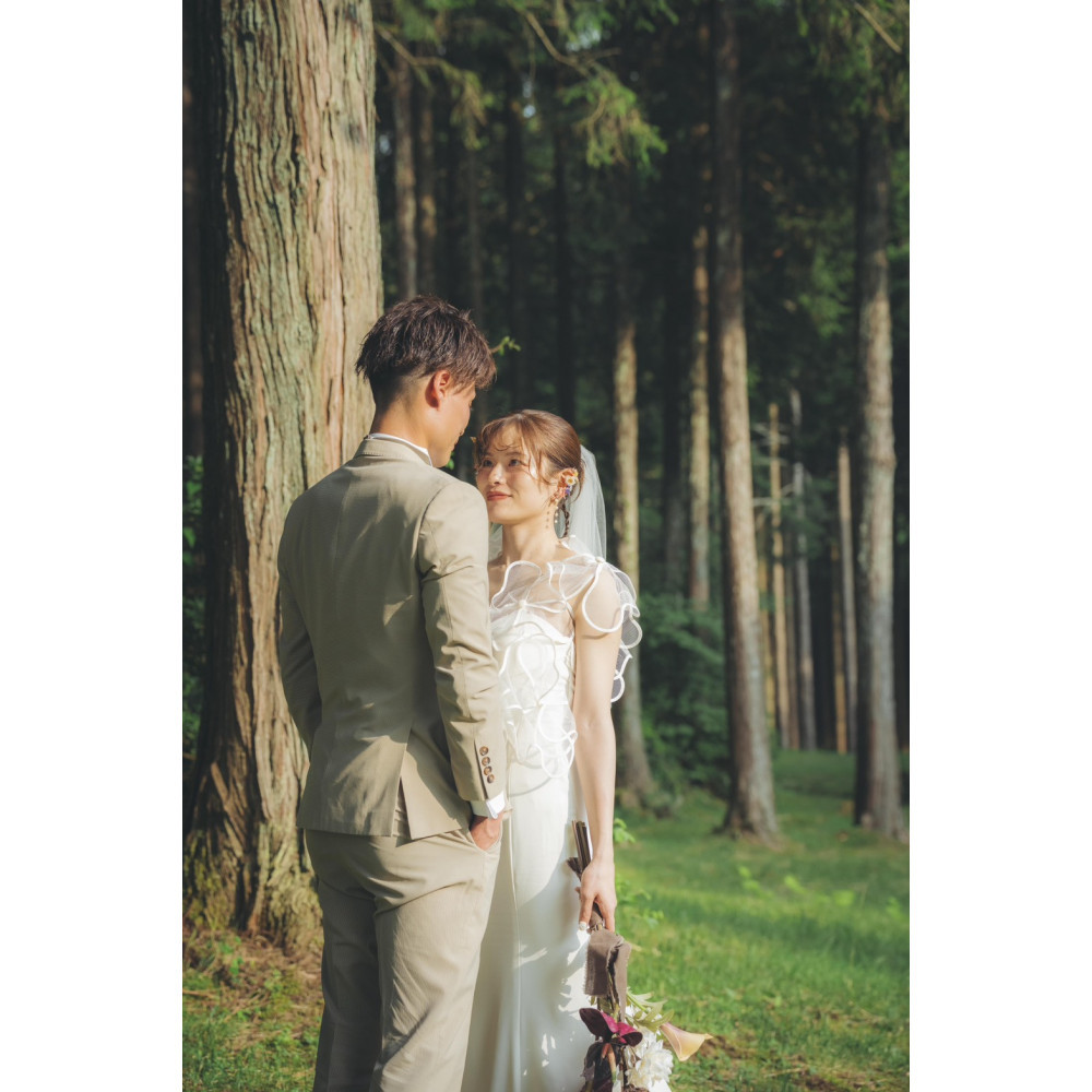 森の中の「フォト婚式」