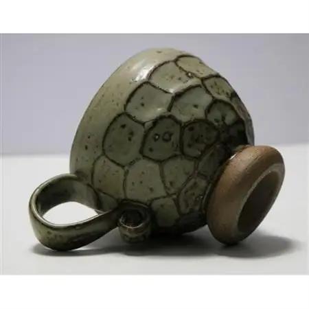 伝統のやちむん　城壁カット カップ(1個)【仁陶器工房】【1724488】
