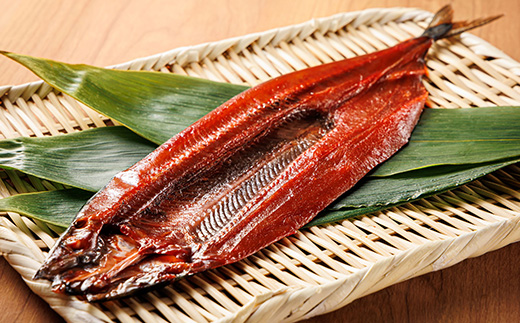 さんまピリ辛 2尾×4個セット | 北海道産 秋刀魚（サンマ）を ピリ辛味に仕上げた 一夜干し おつまみ 焼魚 焼き魚 定食 魚 干物 セット ひもの 冷凍 人気の 訳あり！