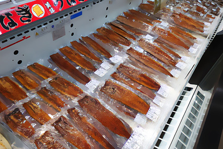 やわらか国内産 うなぎ蒲焼 満足サイズ! 120～140g 3尾 計360g以上 ふっくら蒲焼き ブランド鰻使用 秘伝のタレ・山椒付き 湯煎で簡単調理 うな丼 ちらし寿司 贈答用 ギフト 冷蔵配送 国