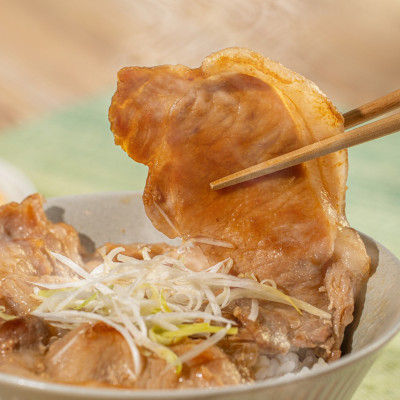 北海道産豚ロース・豚肩ロース食べ比べ!炭火風豚丼の具セット【配送不可地域：離島】