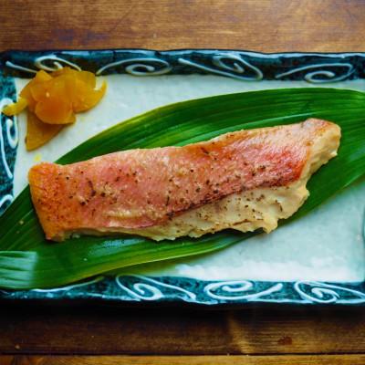 ふるさと納税 小田原市 金目鯛の味噌漬け【3枚入×1パック】【まぐろやお土産人気NO.1】【神奈川県小田原市早川】 |  | 02