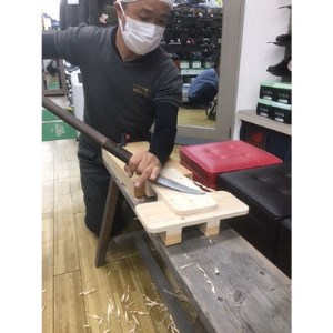 郡上踊り 踊り下駄 槍鉋(やりかんな)下駄 男性用XLサイズ 鼻緒/麻の葉(白)【1362839】