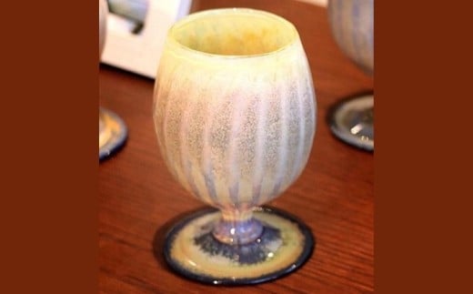 
                  グラス砂漠のチューリップ＜4色からお選びください＞グラス タンブラー 手作り オリジナル 吹きガラス こだわりの逸品 ギフト プレゼント 自分用 人気 おすすめ
                