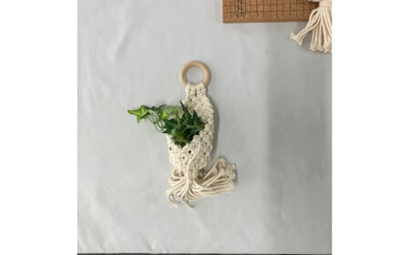 ハンドメイド  マクラメ　小物入れ /  マット テーブルウェア 敷物 雑貨 手作り 【stn004】