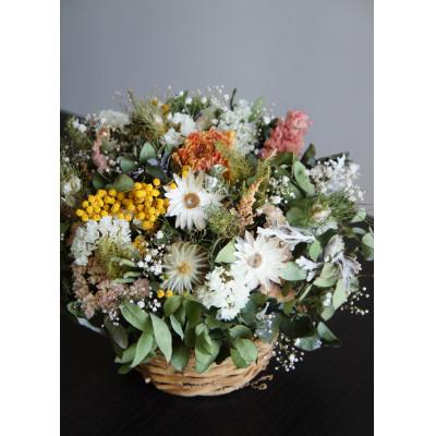 ふるさと納税 えびの市 季節のドライフラワーアレンジメント |  | 02