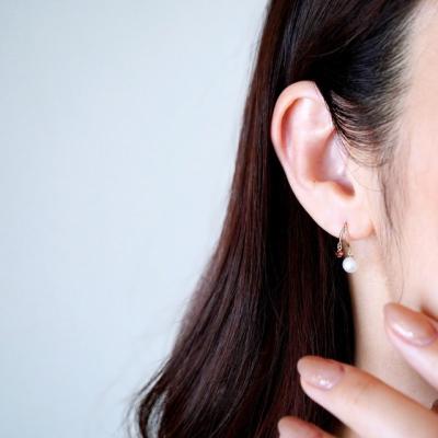 ふるさと納税 甲府市 【ジュエリー】K10イエローゴールド パール・ガーネット ピアス 保証書付 SE-3337 |  | 02